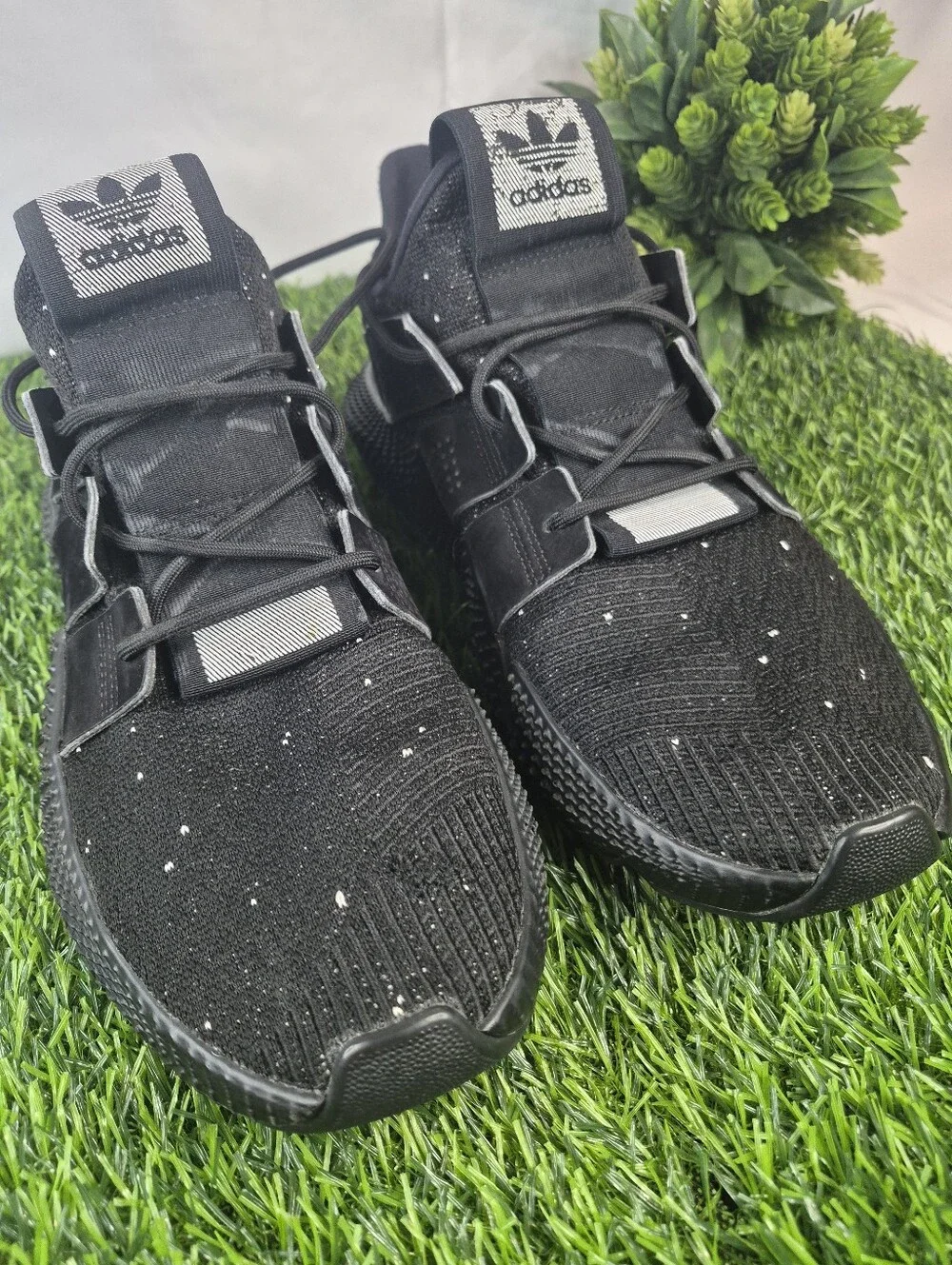 Adidas Prophere Men’s Size 11 Black White Speckled Knit Sneakers B22681